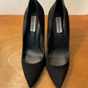 Steve Madden black high heels